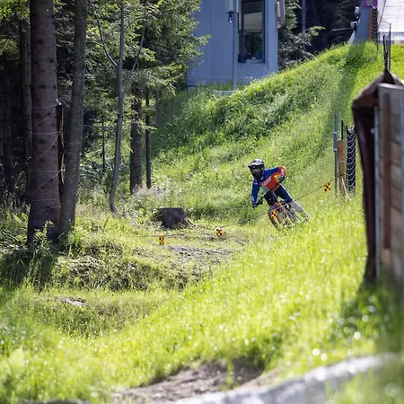לינה וארוחת בוקר Weixl Schi&bike Appartements-bike In&bike Out Neben Wexl Trails Bikepark *