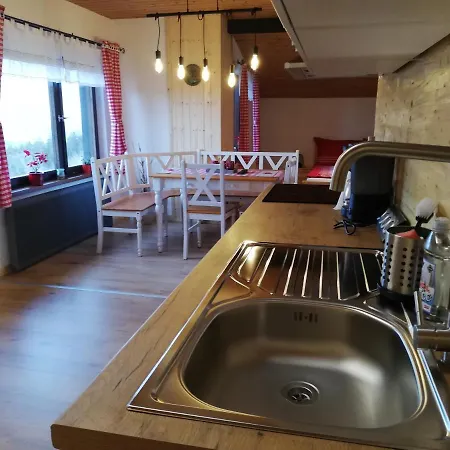 Weixl Schi&bike Appartements-bike In&bike Out Neben Wexl Trails Bikepark Bed & Breakfast Sankt Corona am Wechsel